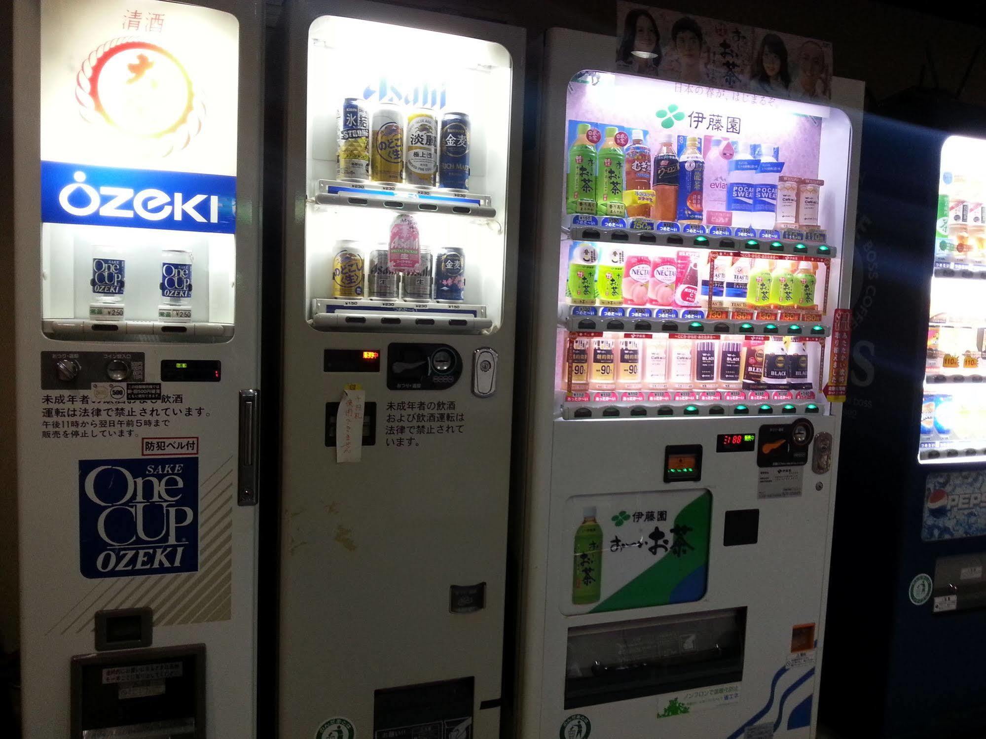 Business Hotel Shinbashi Osaka Dış mekan fotoğraf